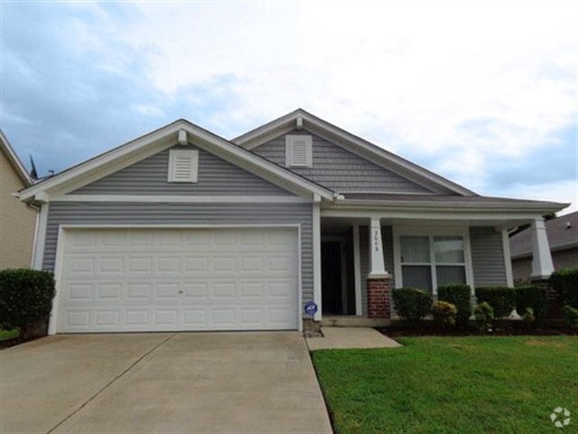 Building Photo - 3648 Coles Branch Dr
