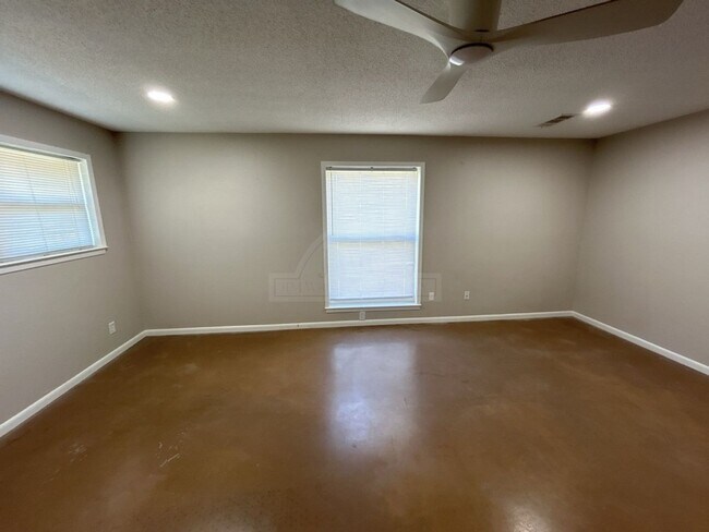 Building Photo - 4204 Tahuaya Drive, Killeen