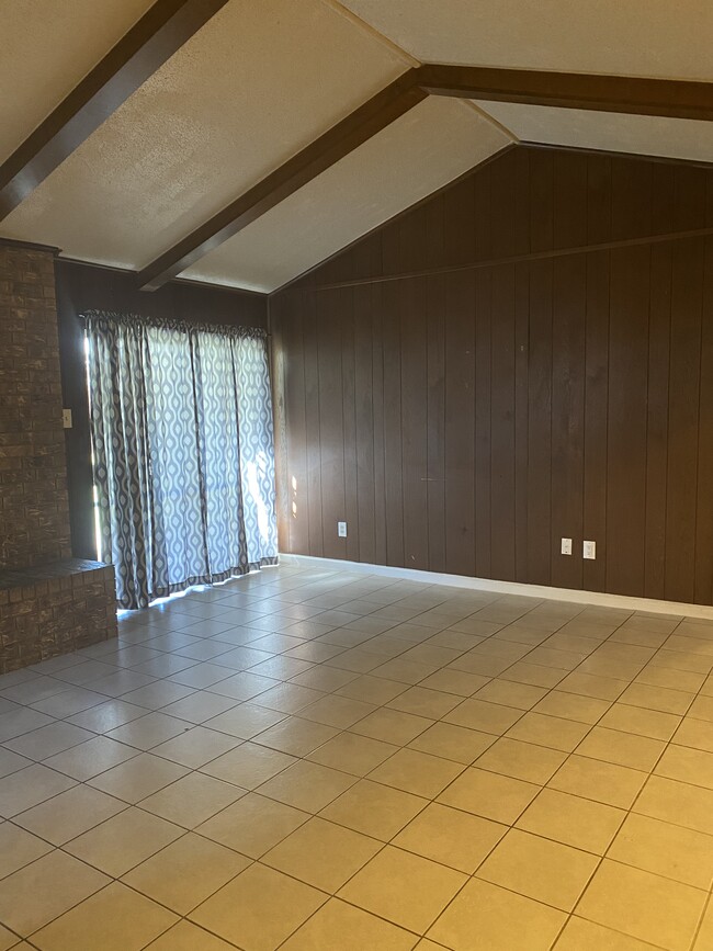 Building Photo - 4306 Jenny Ln