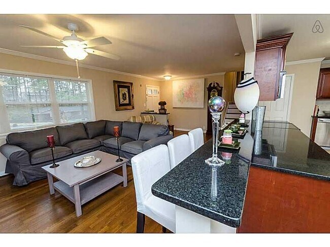 Foto del edificio - 1283 June Dr