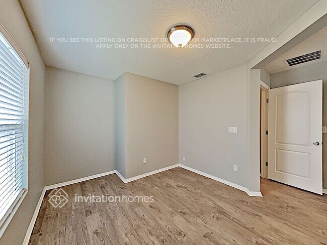 Building Photo - 129 Terracina Dr