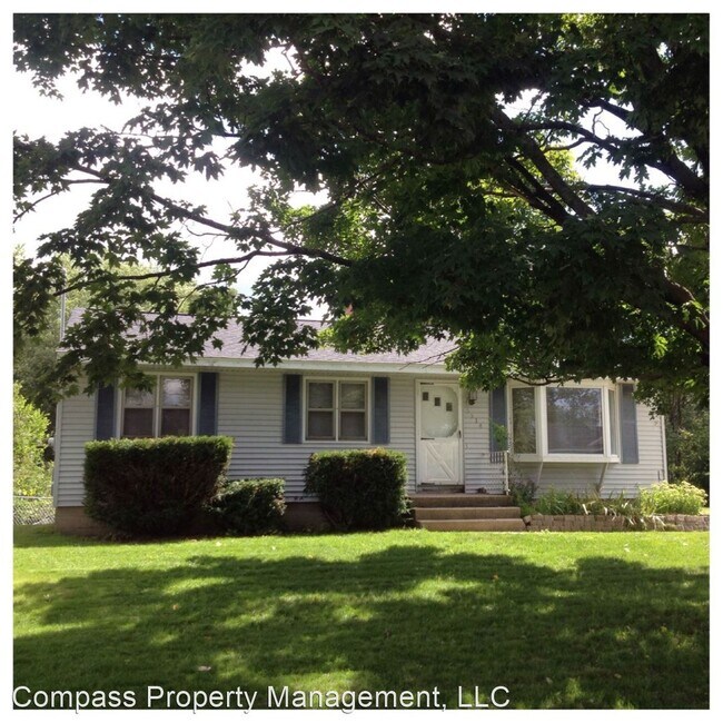 3 br, 2 bath House 5514 Mick Ave. Southeast House Rental in