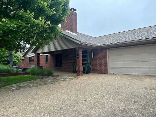 Available Now! Beautifully Remodeled Home ... - Available Now! Beautifully Remodeled Home ...