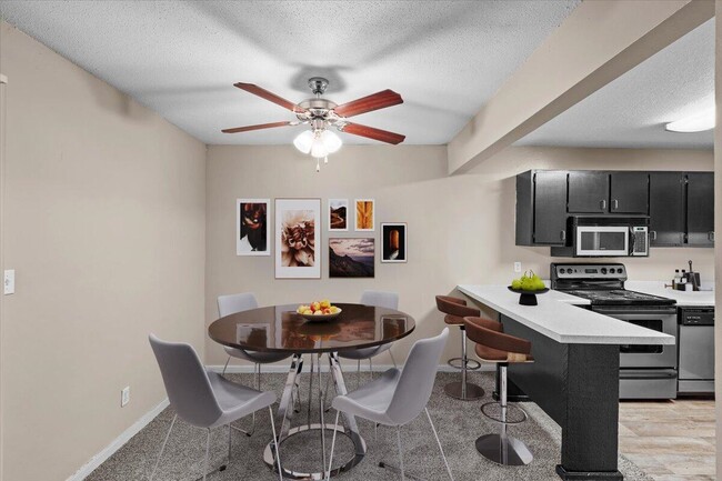 Dining Area - Preston Court Apartment Homes