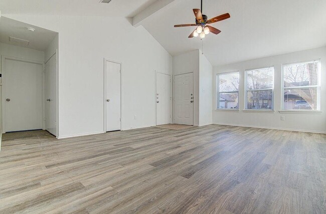 Foto del edificio - 1706 Honeysuckle Lane, Round Rock, TX 7866...