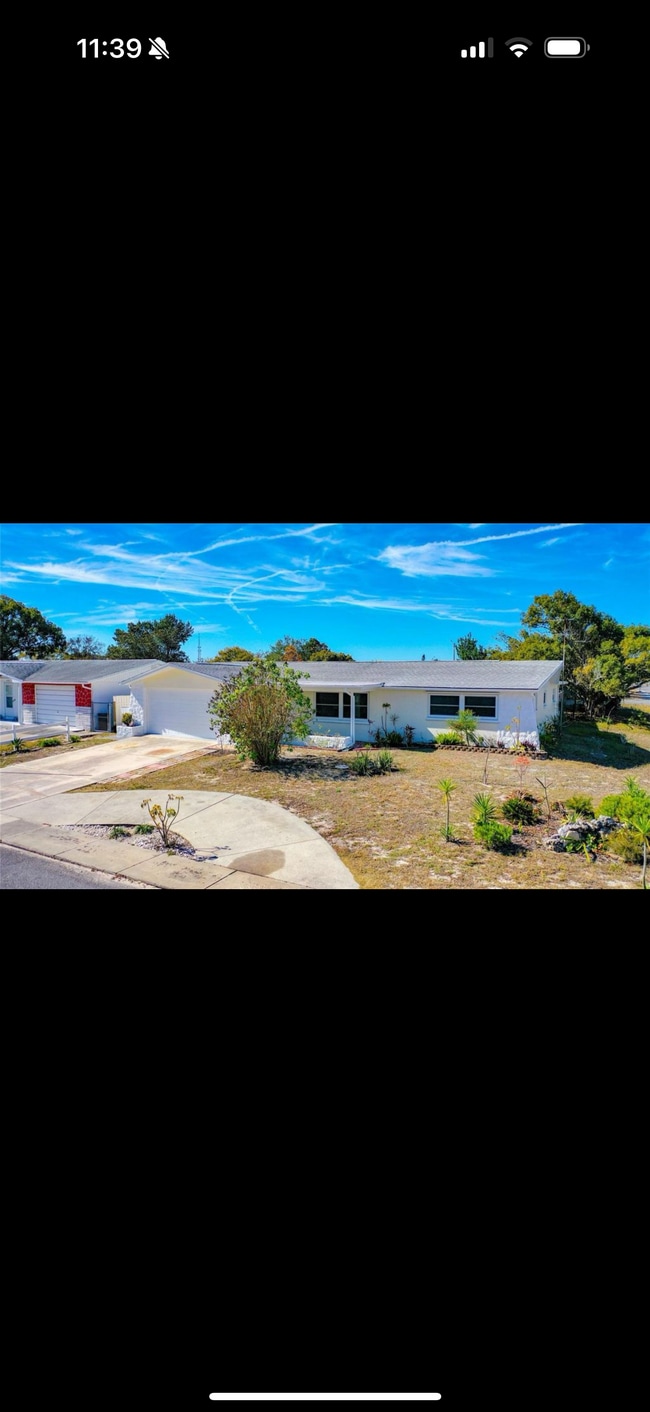 Foto del edificio - 11705 Meredith Ln