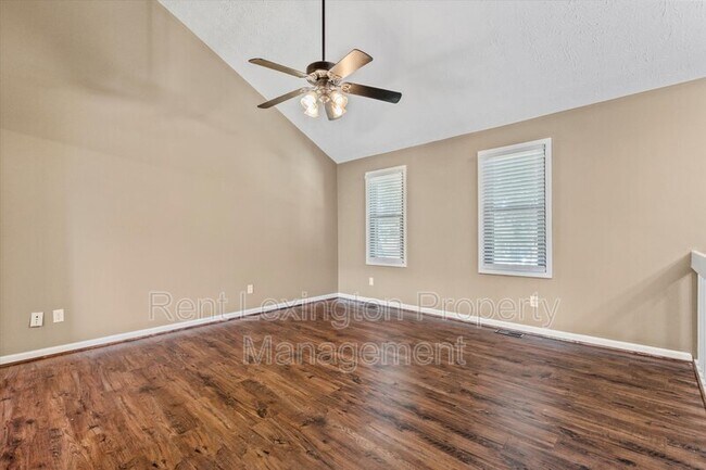 Building Photo - 4484 Shady Springs Ct
