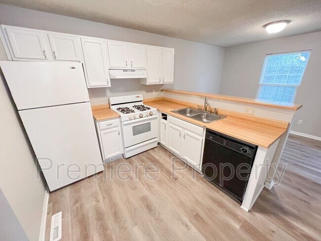 Foto del edificio - 4202 Flora Ave