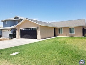 Building Photo - 417 Conestoga Ln