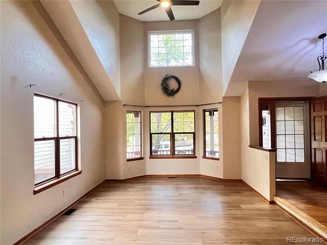 Building Photo - 9937 Spring Hill Ln