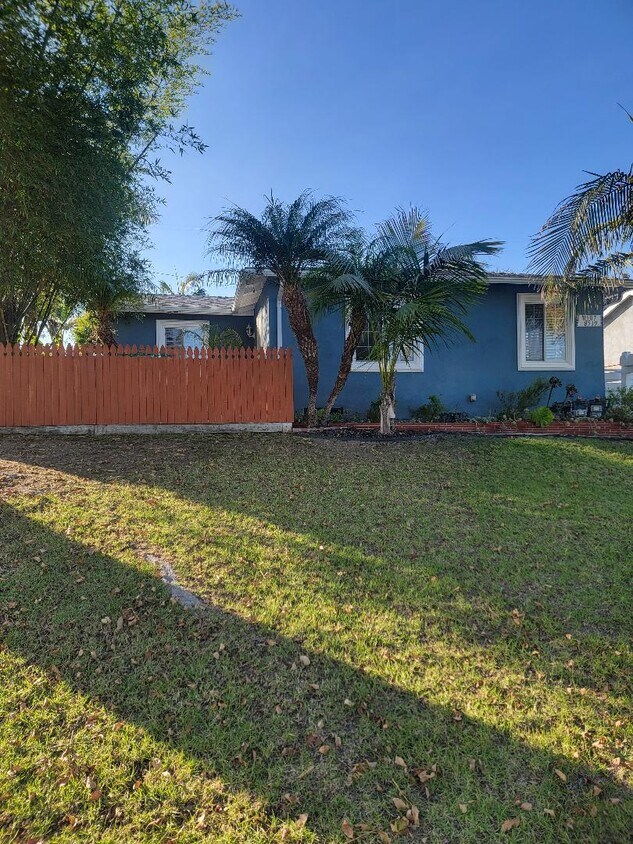 8507 Wiley Post Ave Unit 8507, Los Angeles, CA 90045 Apartments in