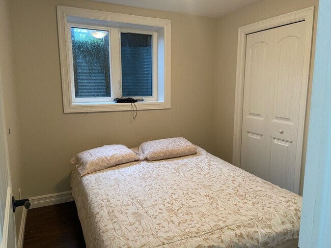 Photo du bâtiment - 25 Morgan Ave