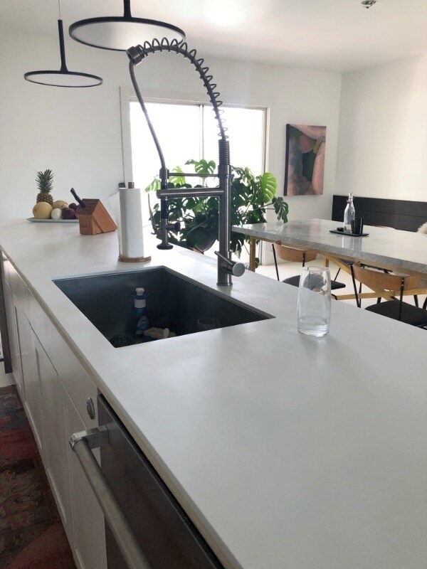 Foto del edificio - 250 Wilson Ave