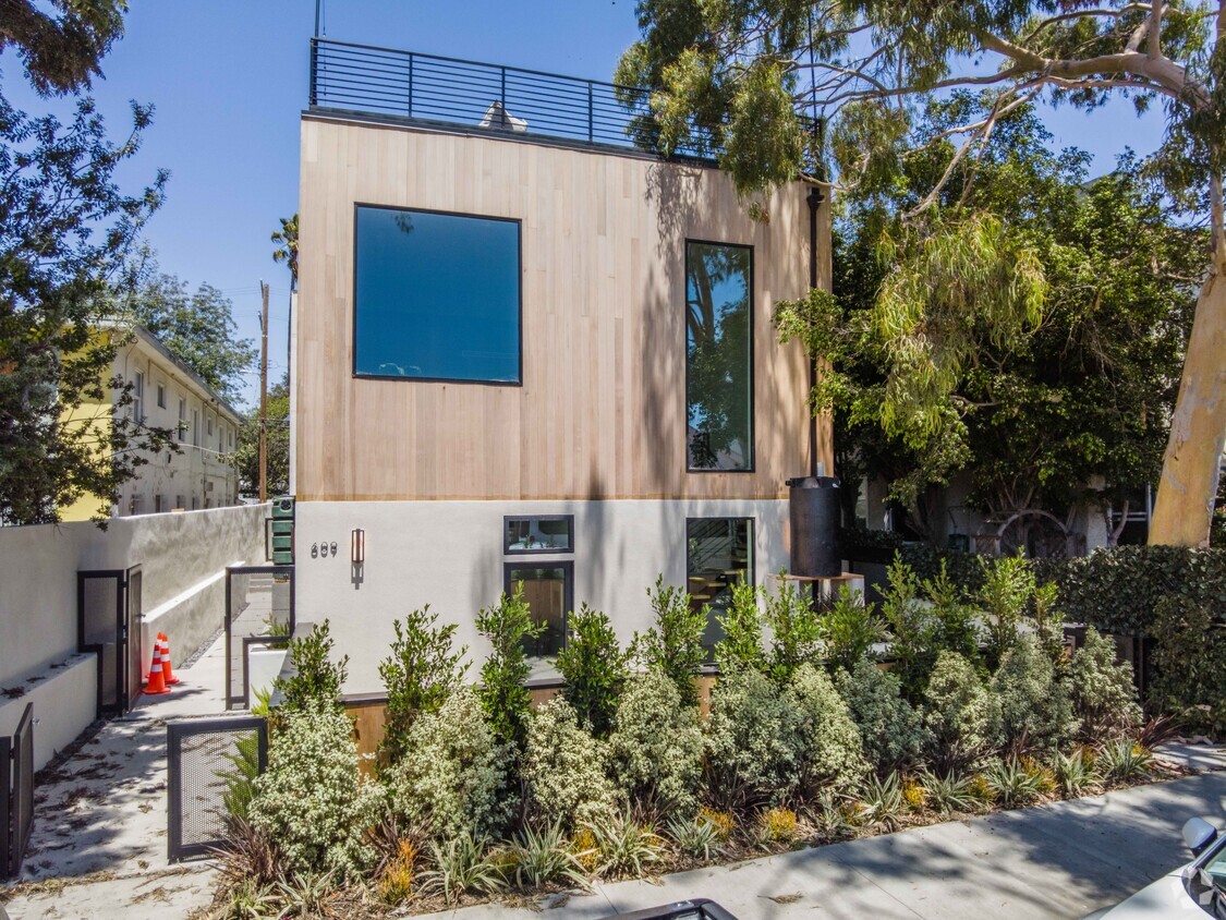 Julio de 2022 - 609 Broadway St