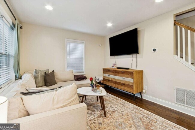 Foto del edificio - 1865 Stanton St