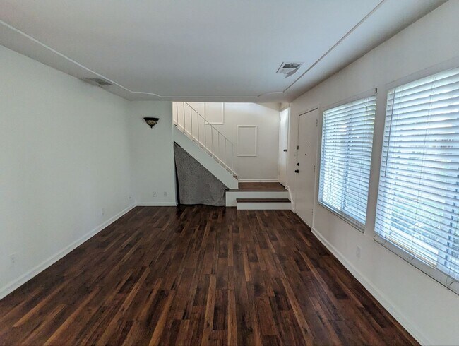 Building Photo - 197 Litchi Grove Ct