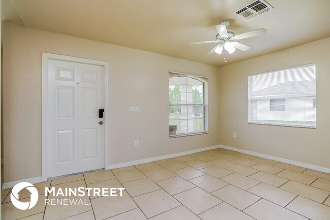 Building Photo - 427 Vanetta Dr