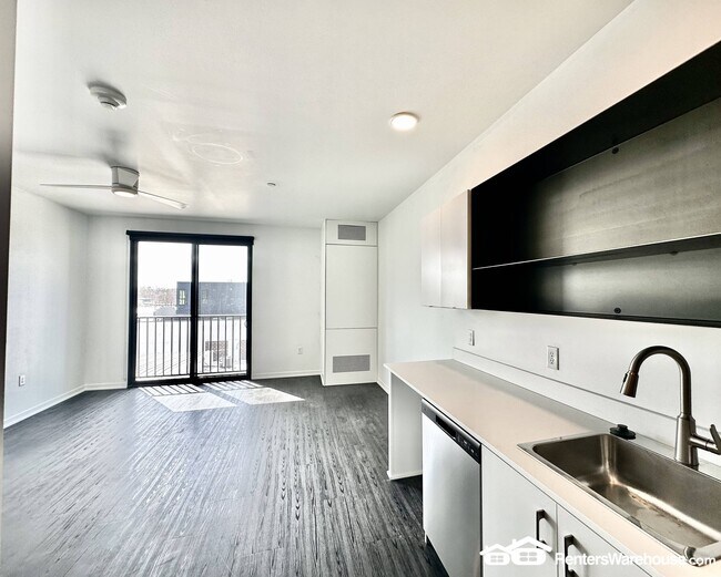 Foto del edificio - 329 5th St