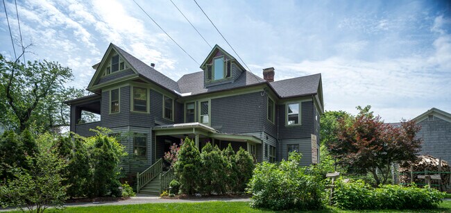 Frente de la casa - 40 Barrett Pl