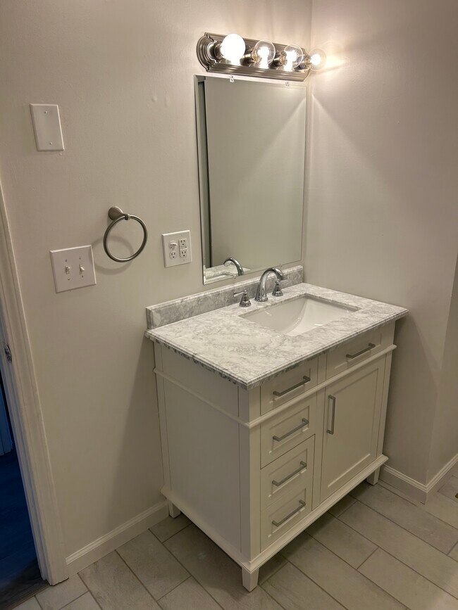 Foto del edificio - 6440 Highway 135 NE