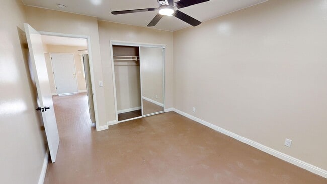 Interior Photo - Ditman