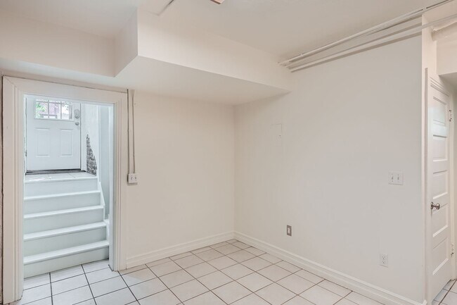 Foto del edificio - 954 N Pearl St