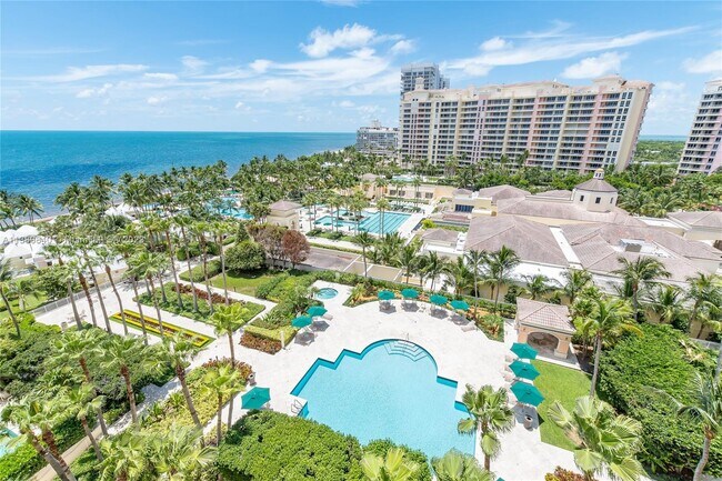 Building Photo - 791 Crandon Blvd
