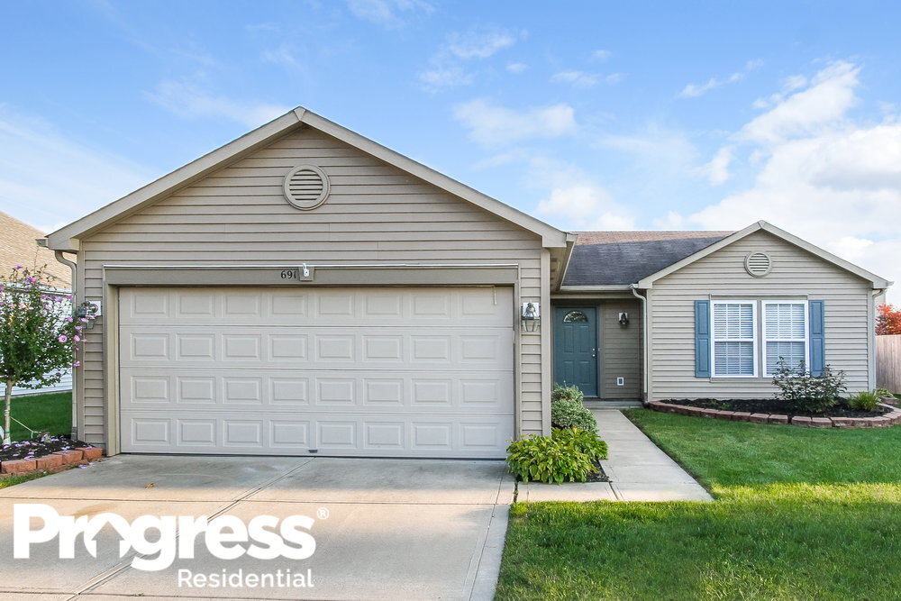 691 Wheat Field Ln, New Whiteland, IN 46184 House Rental in New