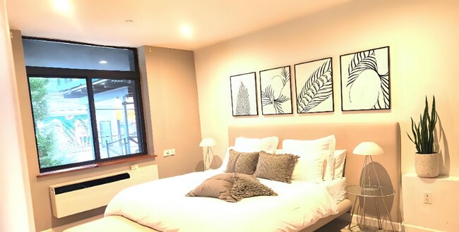 Foto del edificio - 2716 18th St