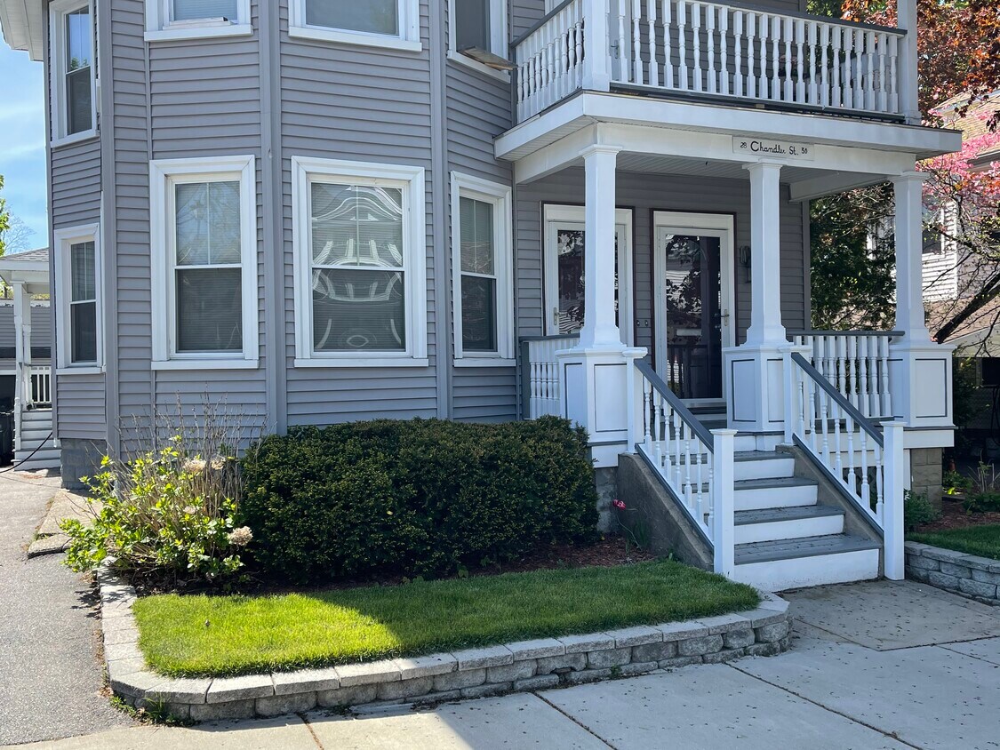 Primary Photo - 28 Chandler St