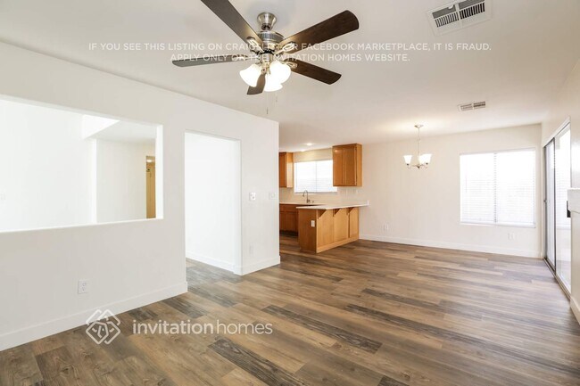Foto del edificio - 1904 Falling Tree Ave