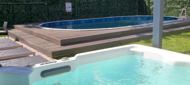 Building Photo - 1510 S 20th Ave