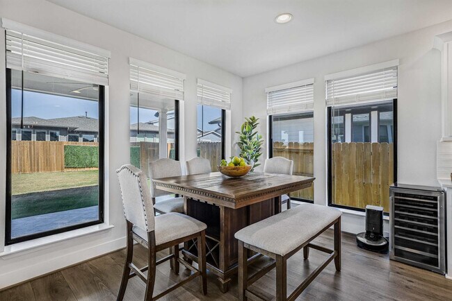 Building Photo - 8116 Hubble Walk