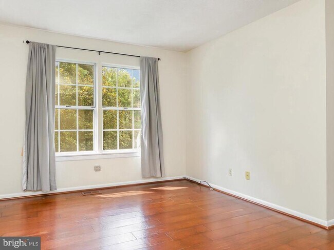 Foto del edificio - 1510 Murray Pl