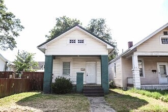 Building Photo - 1163 S Bedford Ave