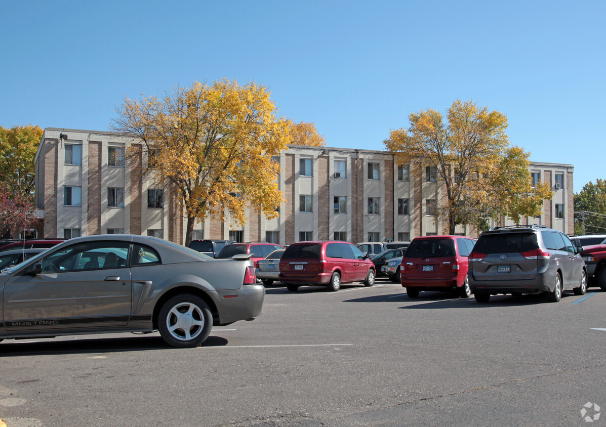 Building Photo - Park Lane Apartments