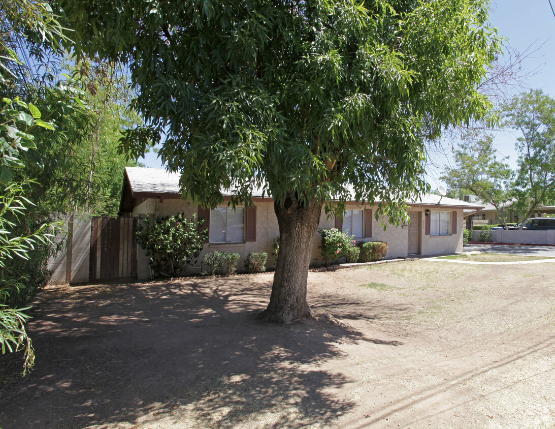 Building Photo - Dana East Apartments