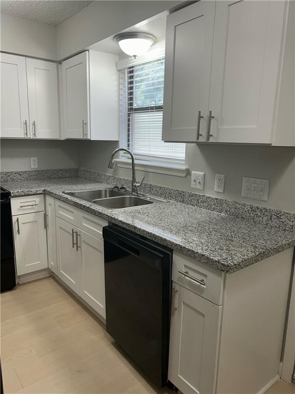 Foto del edificio - 1451 E Sequoyah Ct