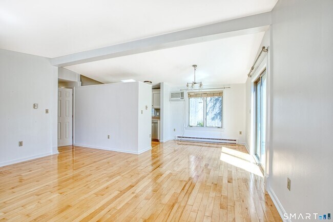 Foto del edificio - 25 Oakview Cir