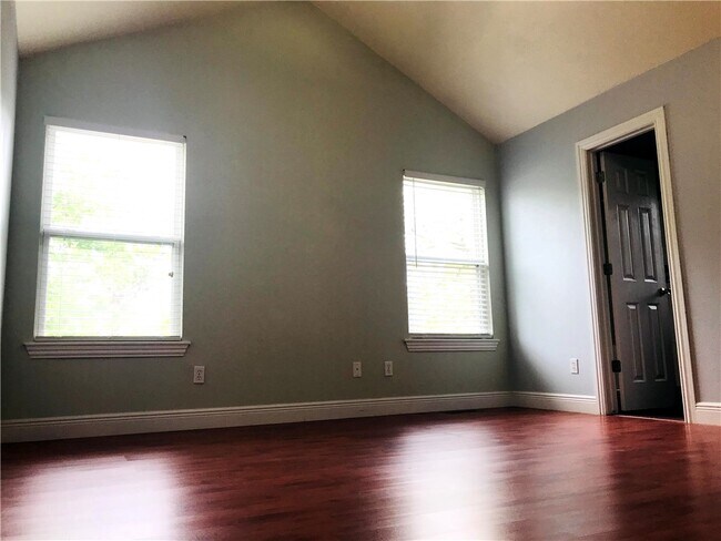 Foto del edificio - 1652 W Cedar St