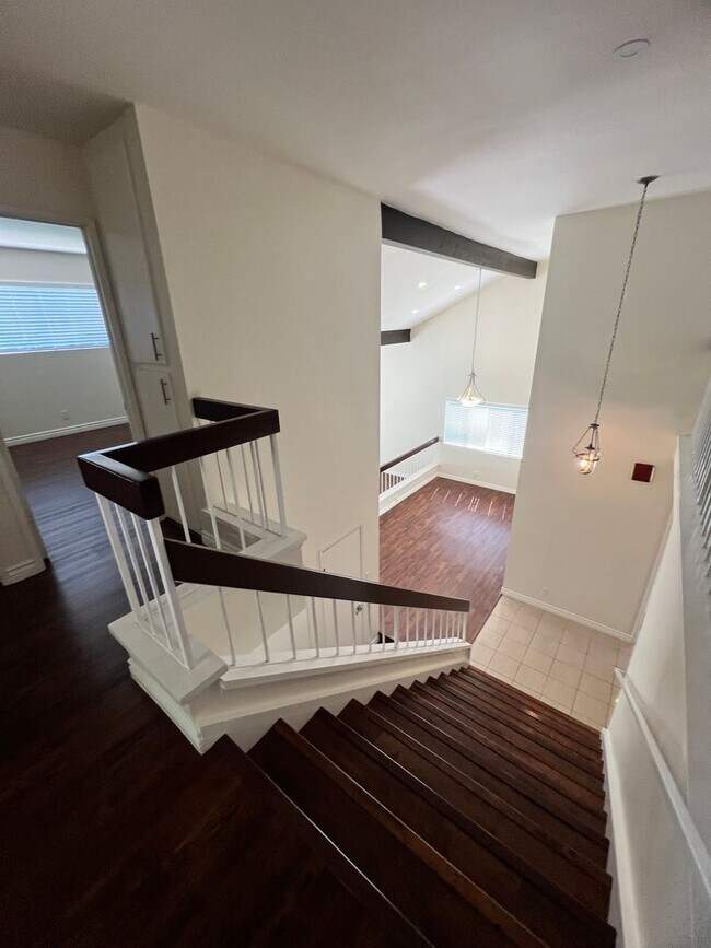 Foto del edificio - Camarillo - Four bedroom, 2.5 bathroom, plus loft