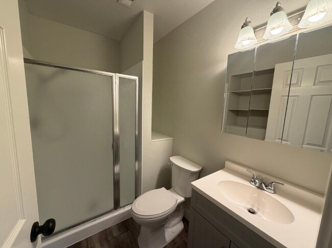 Building Photo - 8099 Alma Mesa Way