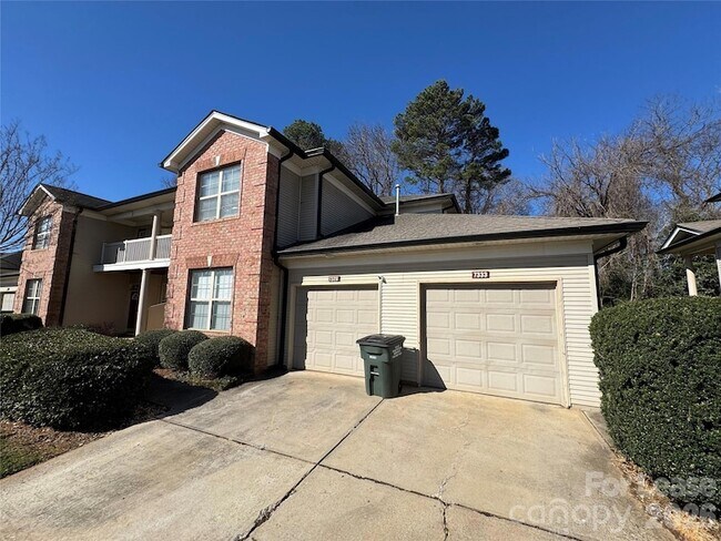 Building Photo - 7333 Michaels Landing Dr