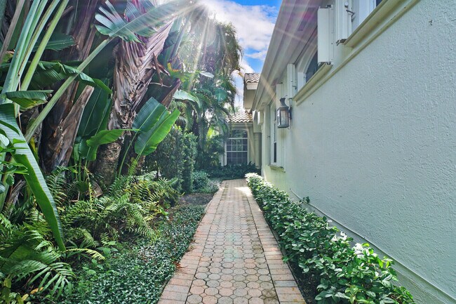 Foto del edificio - 12480 Mallet Cir