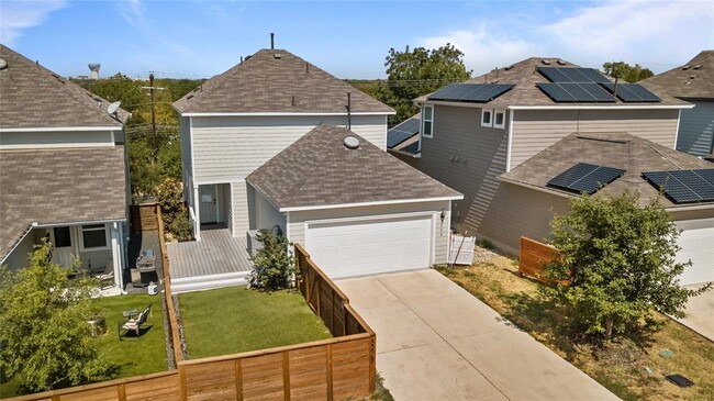 Building Photo - 5208 Golden Canary Ln