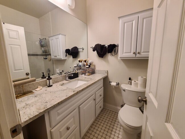 Foto del edificio - 939 W Armitage Ave
