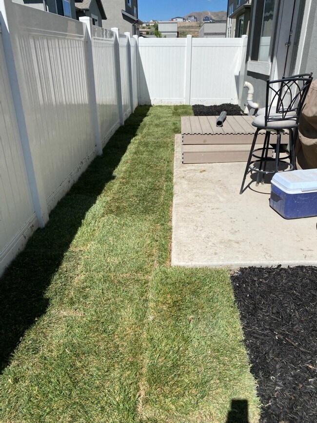 Building Photo - 4133 W 1760 N