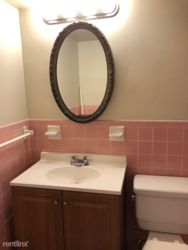 Building Photo - 2 br, 1 bath Condo - 3863 Saint Barnabas Rd