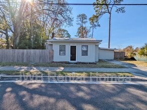 Building Photo - 5456 Timuquana Rd