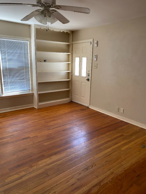Building Photo - 2320 Halbert St